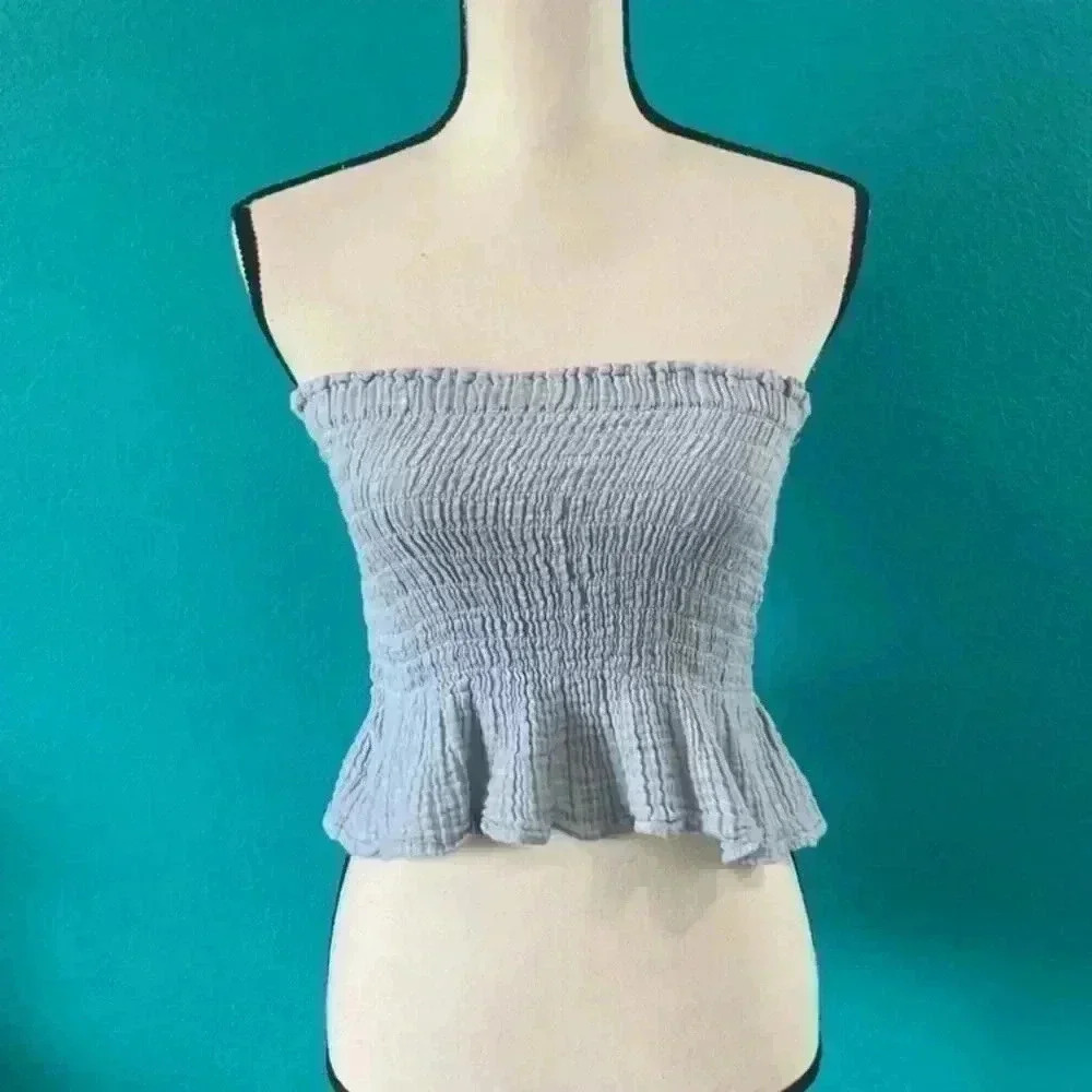 ⭐️ American eagle light blue strapless top in size small